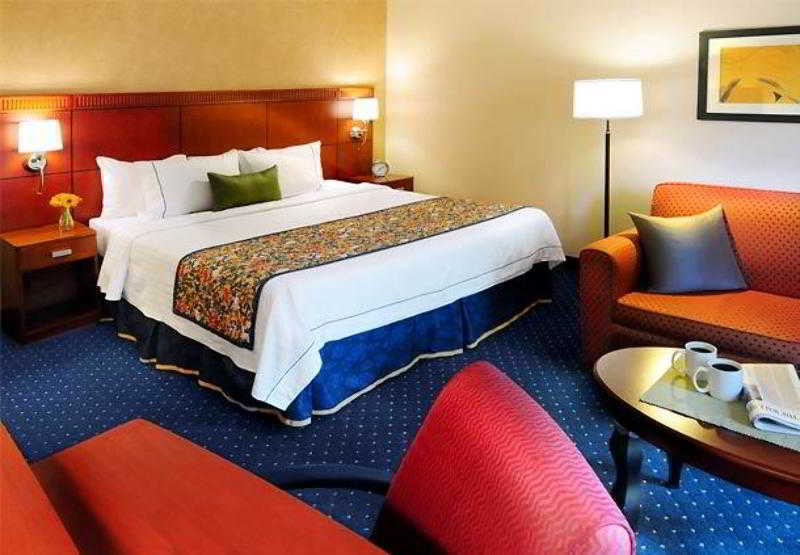 คอร์ตยาร์ด ดัลลัส ดัลลัส ฟอร์ตเวิร์ธ/เบfฟอร์ด Hotel เบดฟอร์ด ภายนอก รูปภาพ